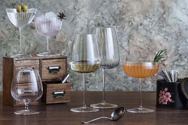 Speakeasies di Bormioli Luigi: stile, eleganza e gusto in ogni sorso.