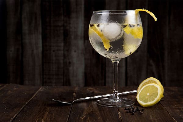 Mixology Art: il cocktail perfetto per ogni momento della serata